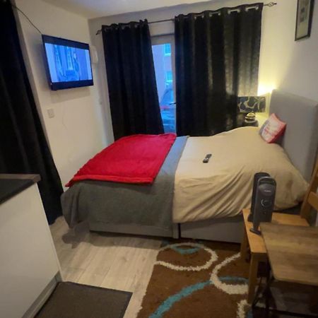 Cozy Small Studio Peterborough Kültér fotó